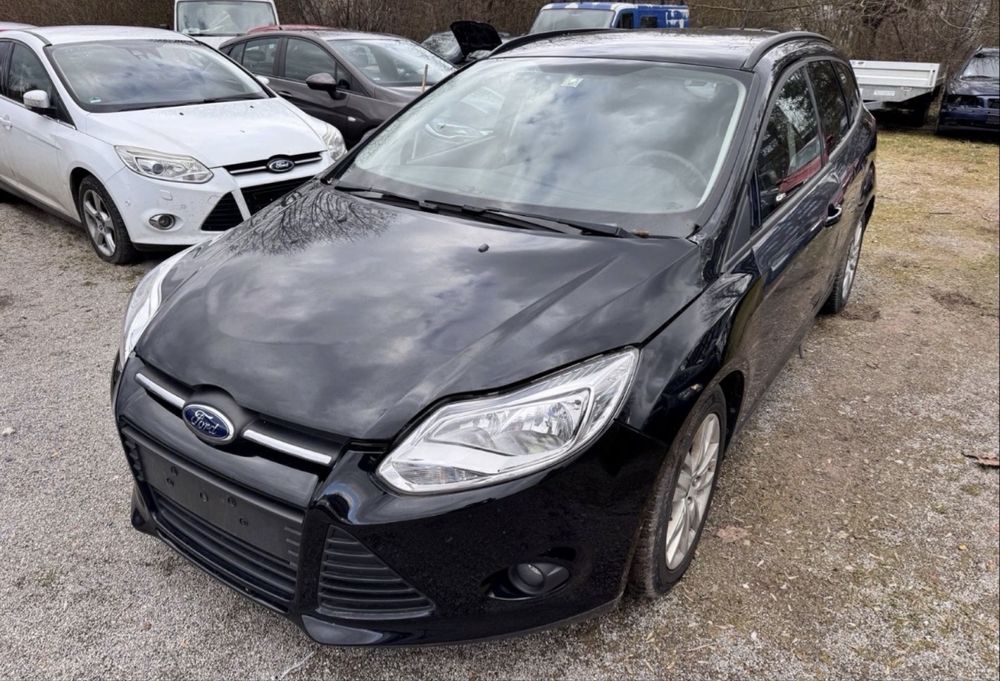 Dezmembrez Ford Focus mk3 An 2013 Motorizare 998 Benzină Import Germania