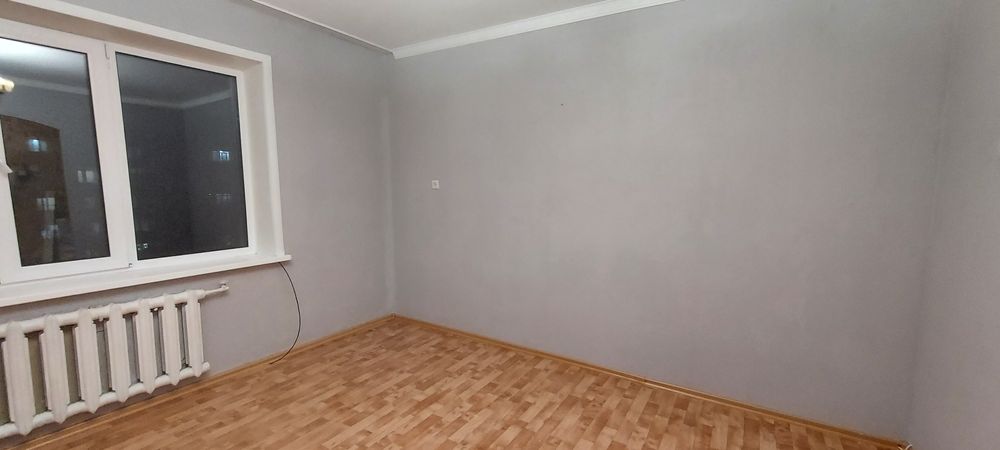 Продам  2х комн кв на 1000мелочах