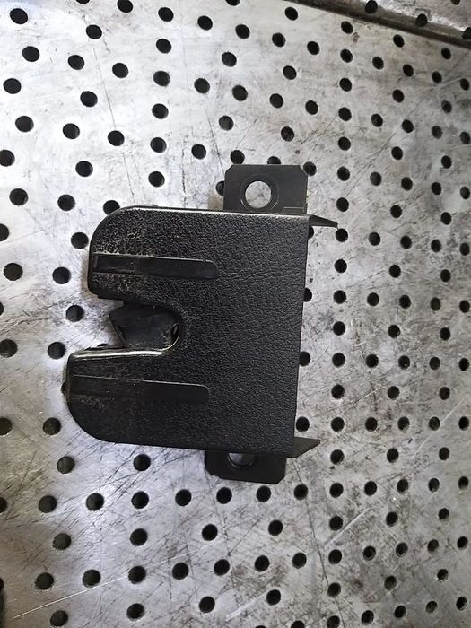Broasca haion vw golf 4 1j break 1j9827505