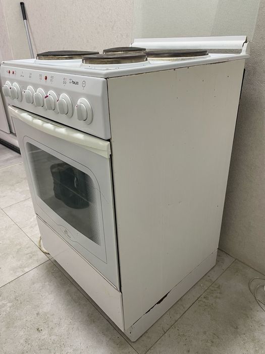 Срочно продам печь электрическую