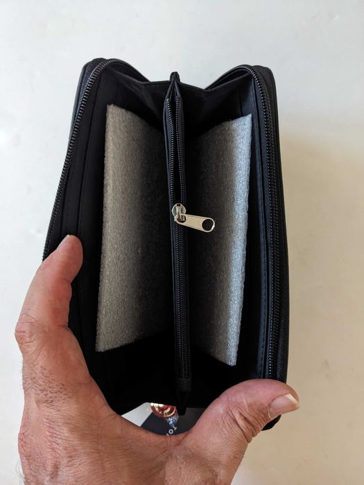 Tommy Hilfiger чисто ново дамско портмоне от Сащ