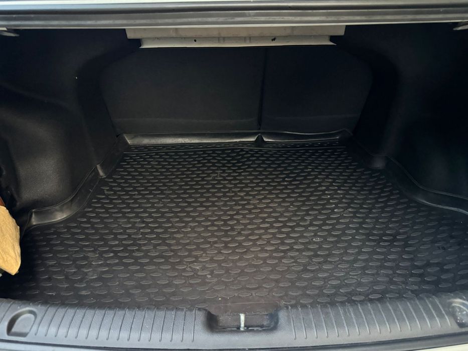 Продам седан Kia Rio