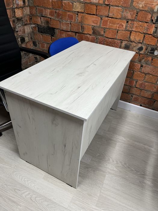 Стол/ парта продам астана