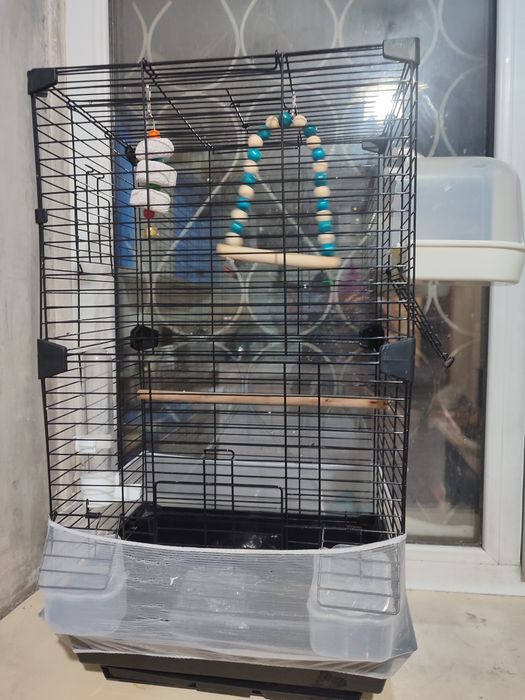 Клетка для попугаев