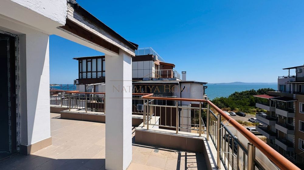 Продава се Четиристаен апартамент в Бургас, Сарафово - 155 кв.м за 1078 €/кв.м - Снимка #9