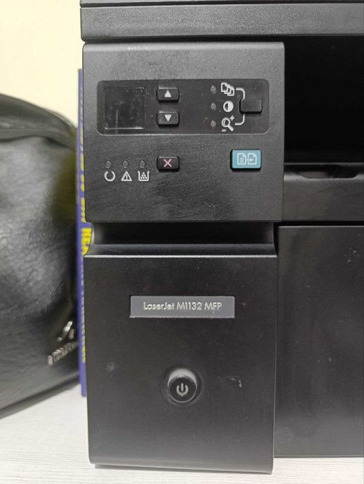 HP LaserJet M1132 MFP — 3 в 1 (Принтер / Сканер / Копир)