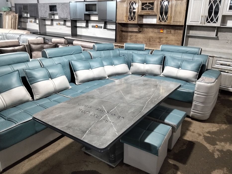 Уголок гостиный, шикарный вид и отличное качество безупречный дизайн.