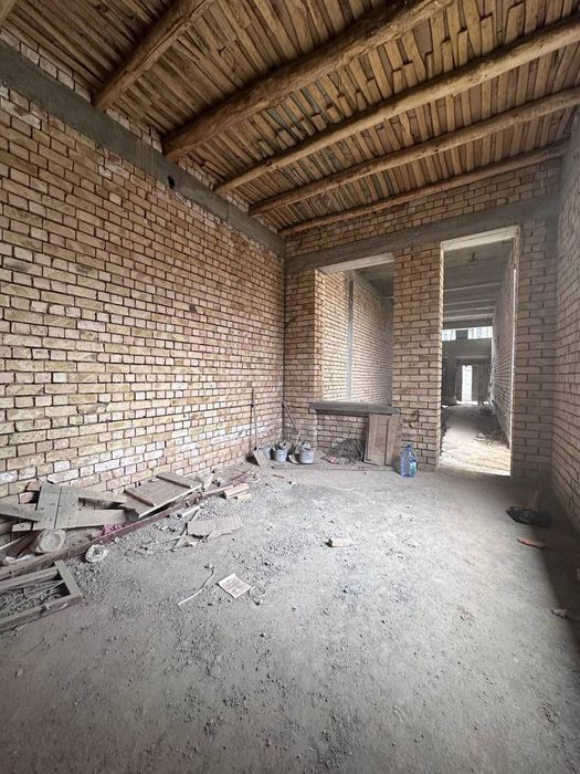 Недалеко от Ипподрома ул У́ратепа Евро дом 5 соток 10 комнат 350 м²