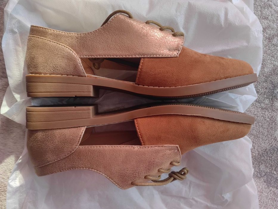 Дамски обувки 39 номер