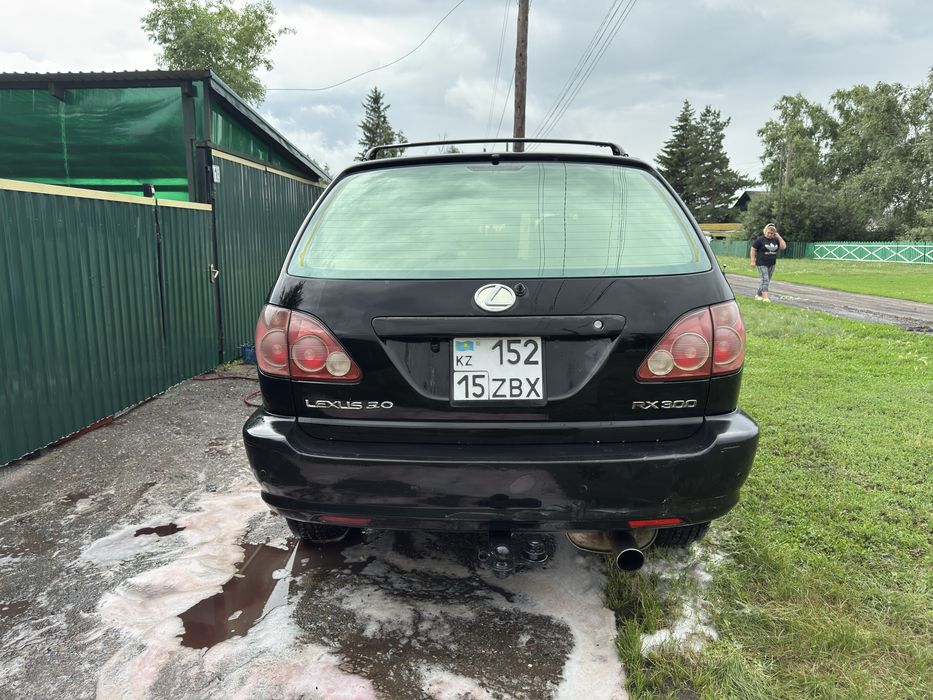 Lexus rx 300, 1999 года