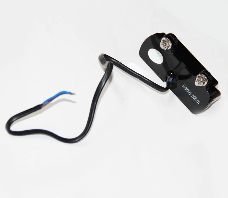 Lampa auto BestAutoVest pentru numar cu leduri 12/24 V, 80x41x35mm, 6 leduri, lungime cablu 20cm, include kit montaj 1 buc