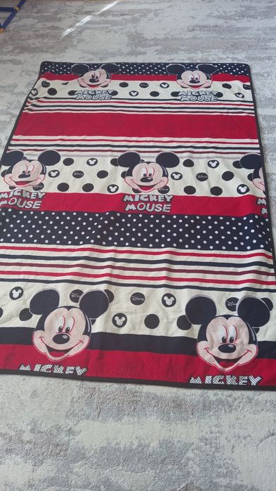 Продам в детскую комнату