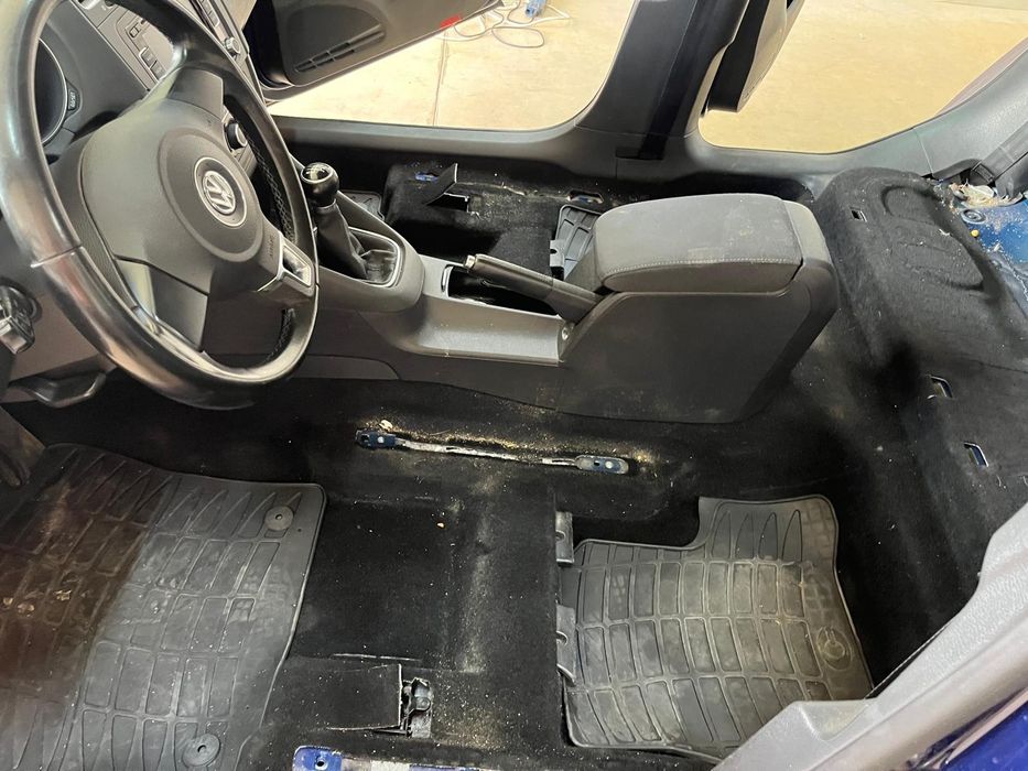 Curățare tapiterii  interioare  detailing auto