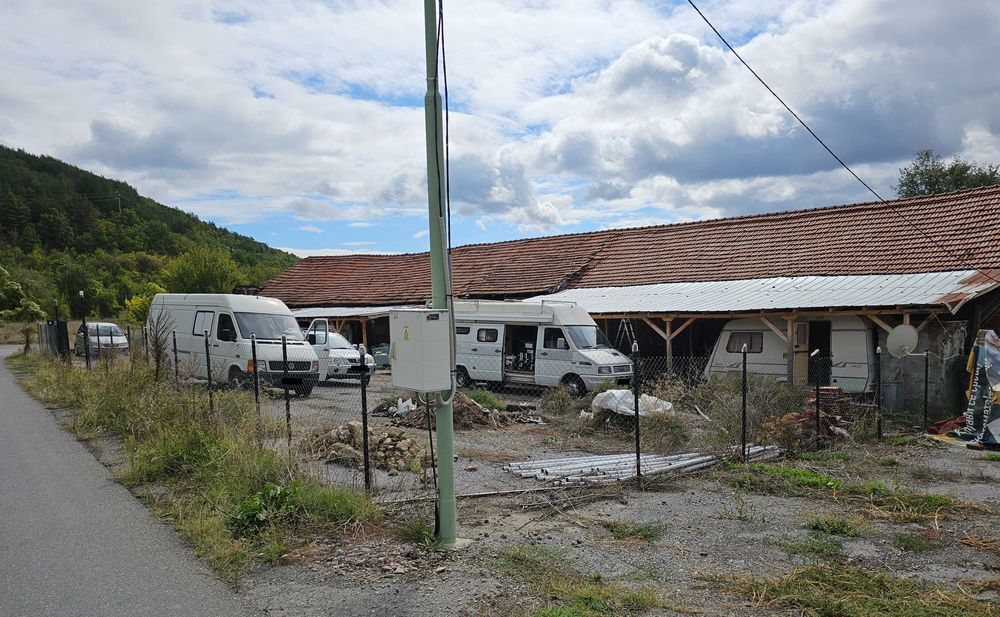 Продава се Склад в с. Раждавица, Област Кюстендил - 384 кв.м за 339 €/кв.м - Снимка #5
