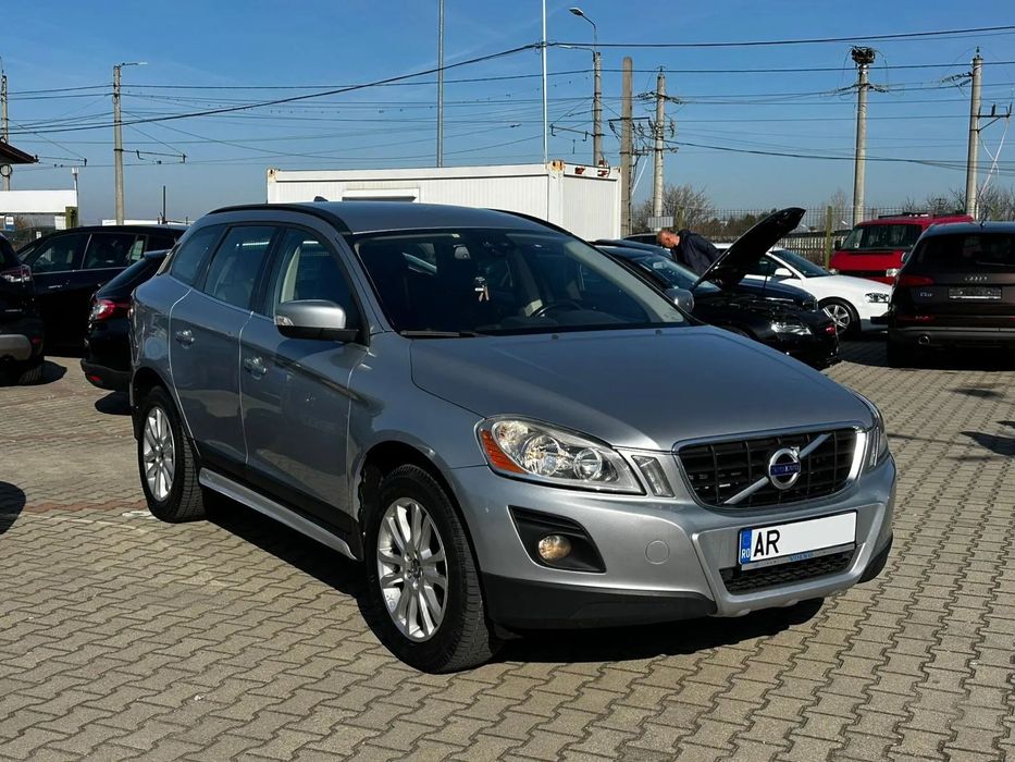 Volvo XC 60 4x4 - 2010 - 2.4D 205CP - Automat * Clima * Portbagaj El.