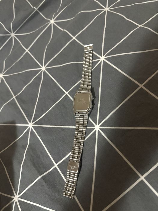 Часовник Casio quartz