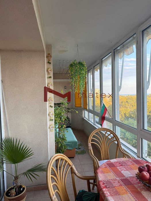 Продава се Тристаен апартамент в Варна, Чайка - 125 кв.м за 3920 €/кв.м - Снимка #5