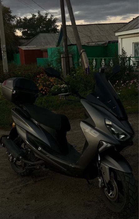 Скутер макси maxi 150