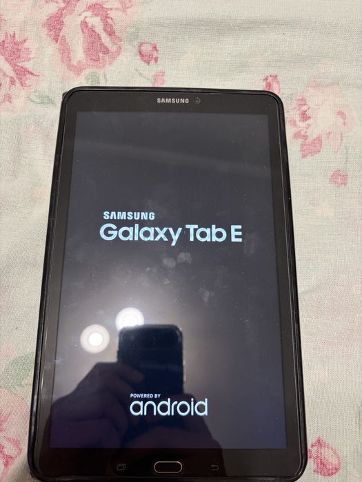 Samsung Galaxy Tab E 9.6 (SM-T561)