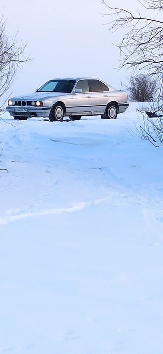 Продам БМВ 520 Е34