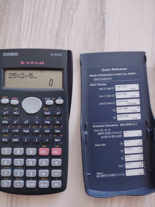 2x Calculatoare științifice Casio fx-83MS funcționale + capace