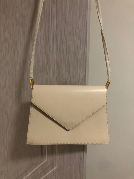 Дамска бежова чанта