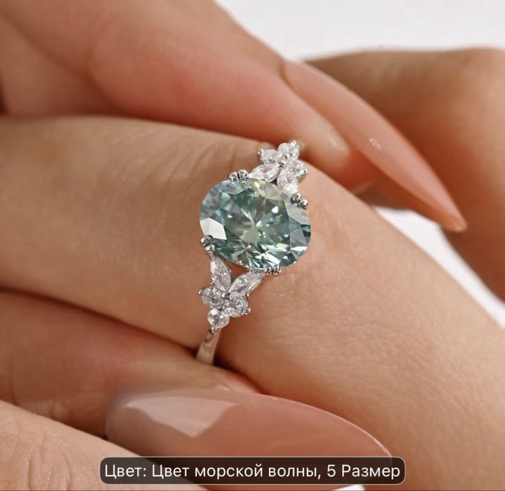 Продам кольцо серебряное
