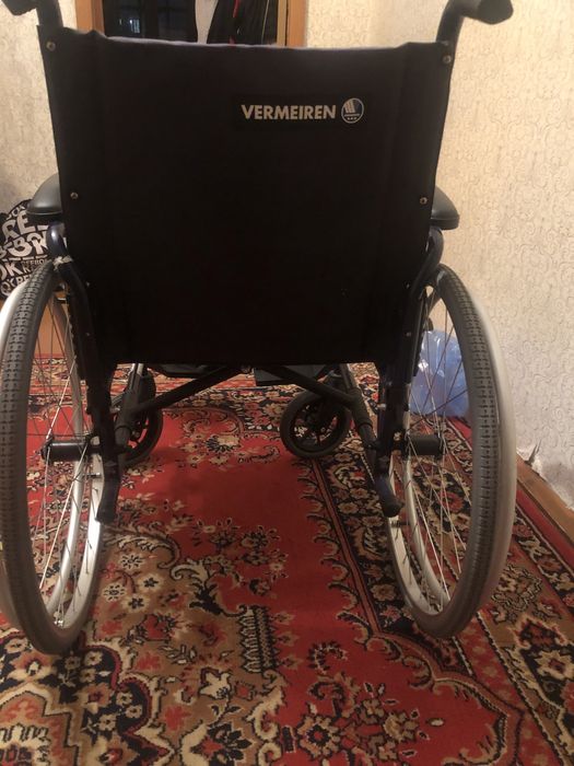 Коляска инвалидная