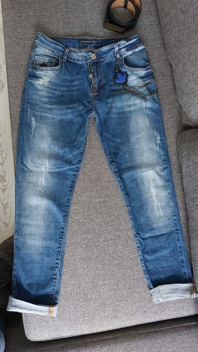 Дънки Dsquared2 нови