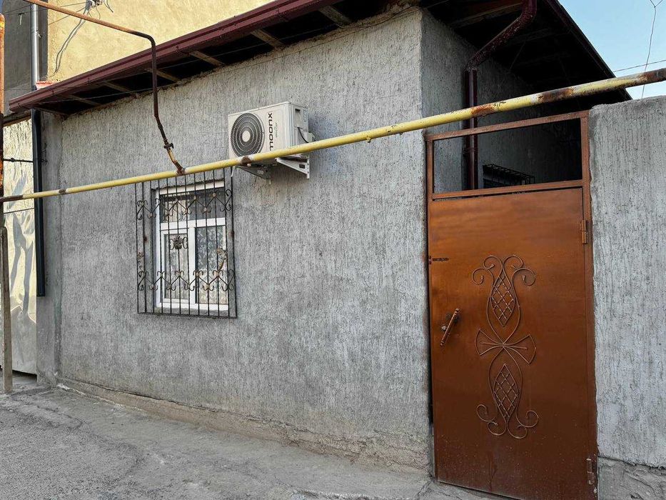 2 комн. коттедж. Махалля М Ашрафи 50м2 Ремонт. Ул. Хотирчи. С мебелью