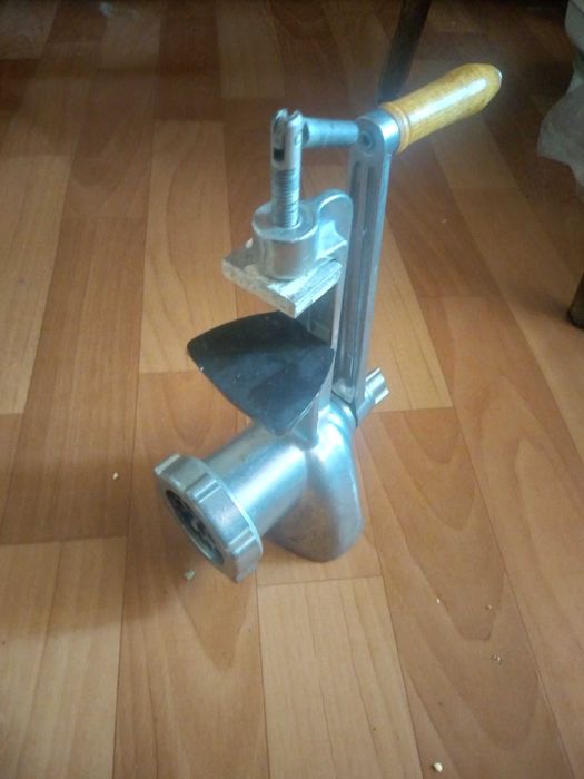 Мясорубка чугун СССР