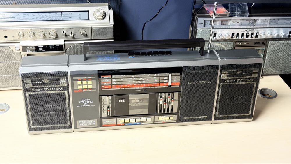 Boombox ITT Super Touring 350 A Boombox Vintage Stereo, Radio Casetofon Dolby, 5 Difuzoare, 40W PMPO, FM/MW/LW/SW, Antenă Originală, Servisat