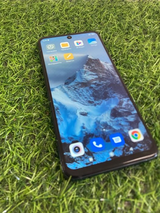 Продам Redmi note 9S все тянет все оригинал
