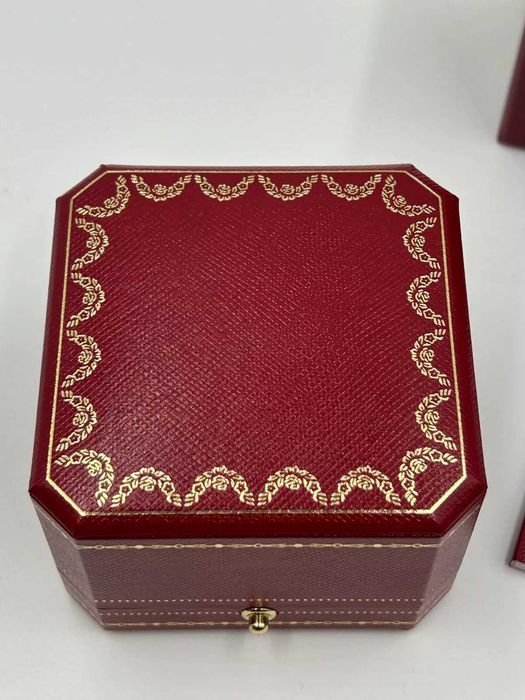 Cutie pre-owned originala pentru inel Cartier