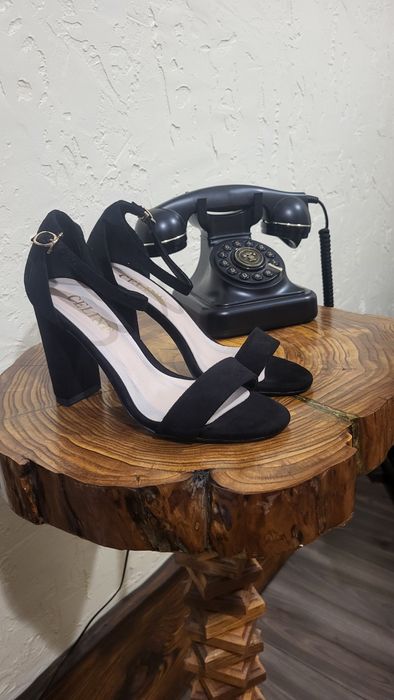 Брендовые босаножки