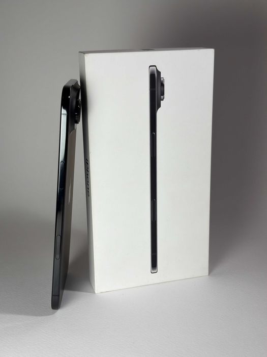 iPhone Air | Перфектно състояние | Space Black | 256GB | 93%