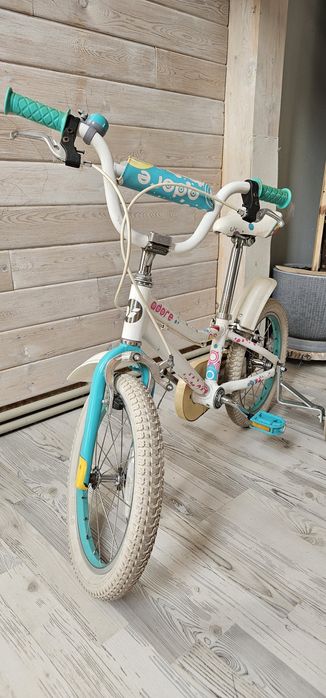 Продам детский велосипед Adore