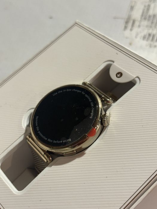 Чисто нов Huawei Watch GT 6 (41mm) Milanese Gold / Запечатан с кутия