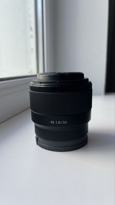 Объектив Sony 50mm f1.8