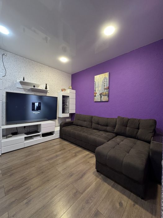 Продам 2х, 1/2, 49 кв.м, ремонт. ул. Тохтарова, 76 А.