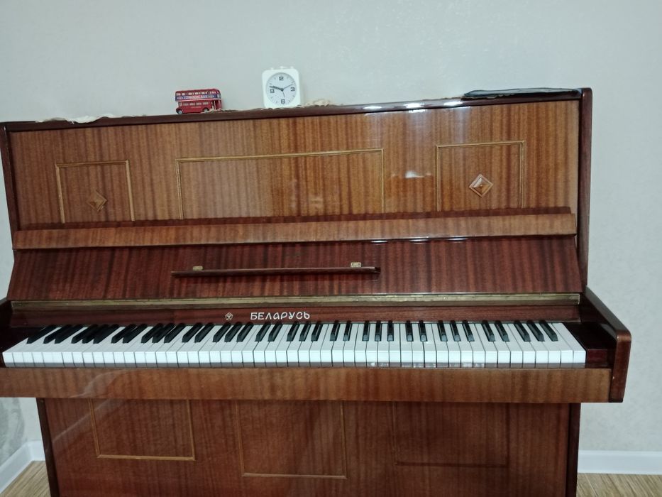 Продам советское фортепиано Беларусь за 30000 тенге.
