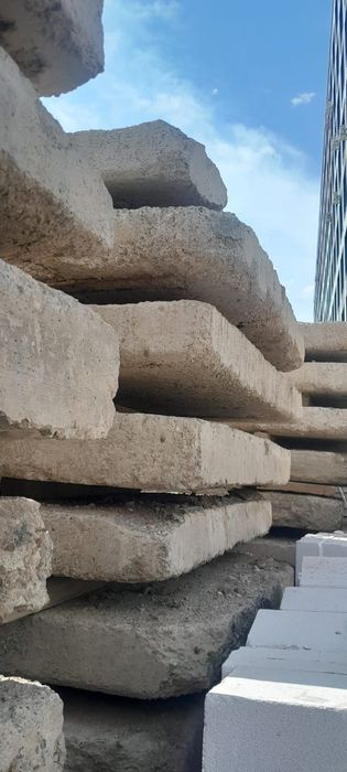 Продаю дорожные плиты 3*1,7