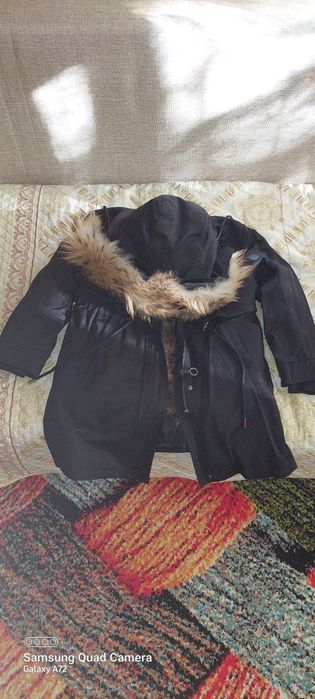 Продам детскую парку (куртку)