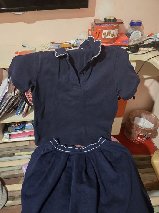 Lot haine scoala fete 8-10 ani