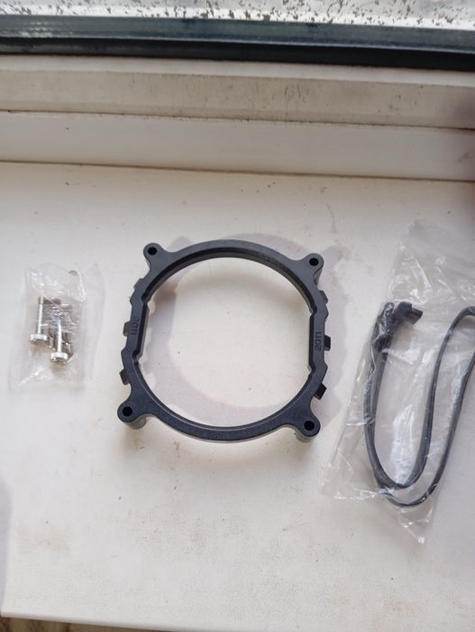 Продам материнскую плату