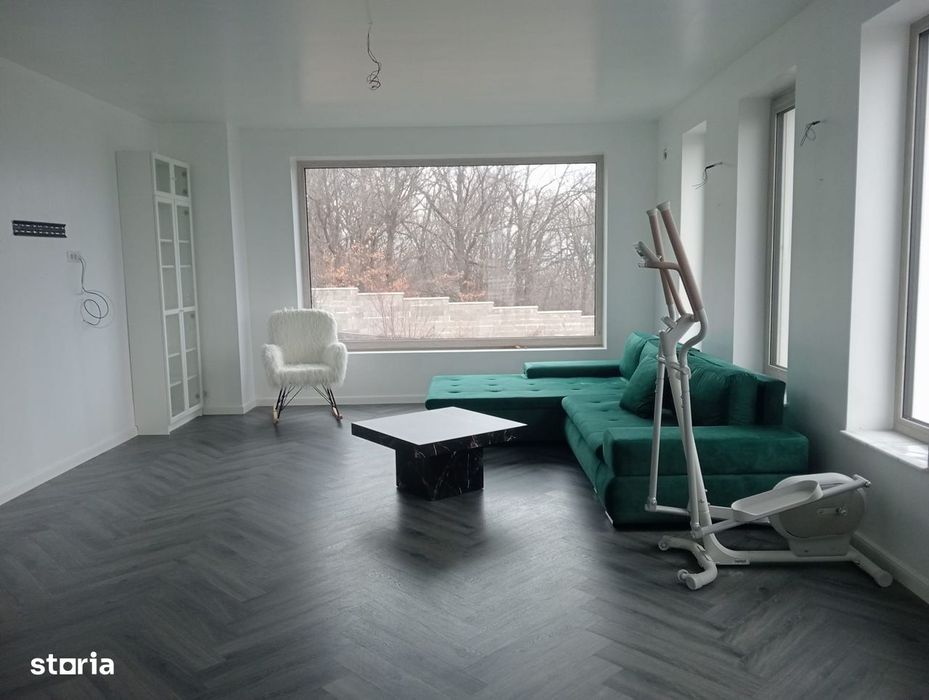 Casă zona Schit – Direct la Proprietar | 395.000€ REDUS de la 450.000€