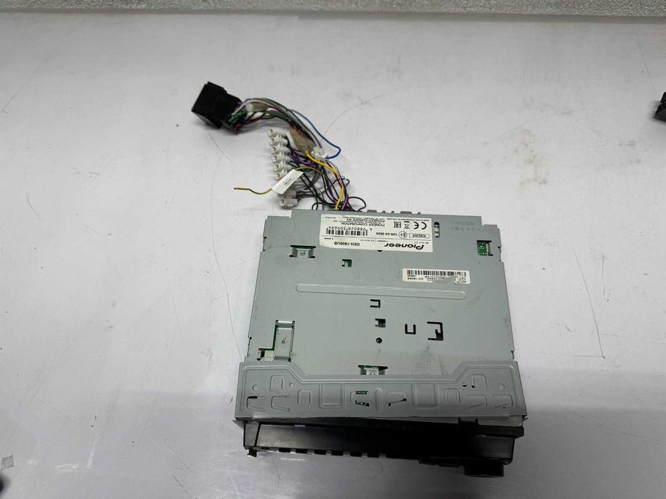 Радио за кола CD - Pioneer DEH -1800UB / 4 x 52W
