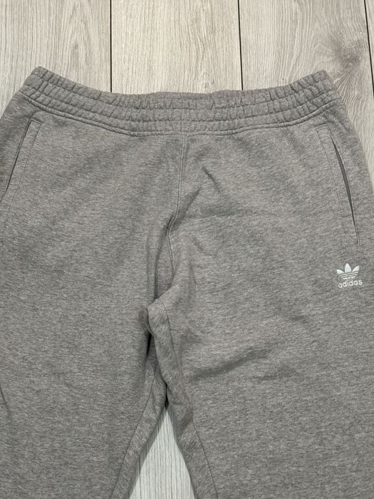 Pantaloni Adidas lungi gri unisex din bumbac gros – mărimea XL
