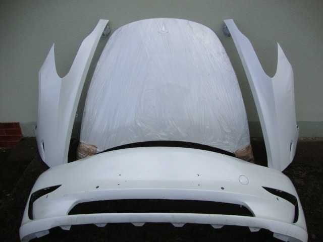 Продавам кузовни части к Tesla капак, броня, фарове, калници, стъкла
