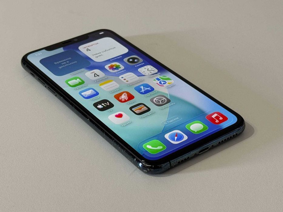 Бартер! iPhone 11 Pro Max 256GB Midnight Green (Зелен)